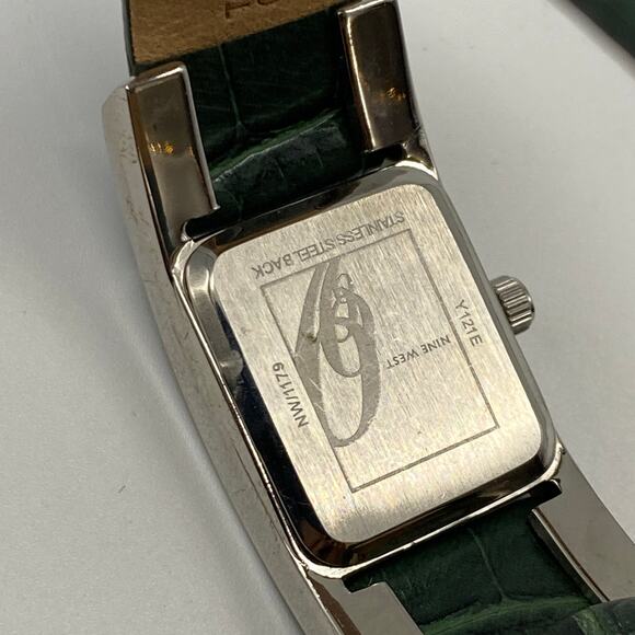 Nine West Silver Tone Square Dial Green Leather Band Watch Working New Battery - Picture 4 of 7